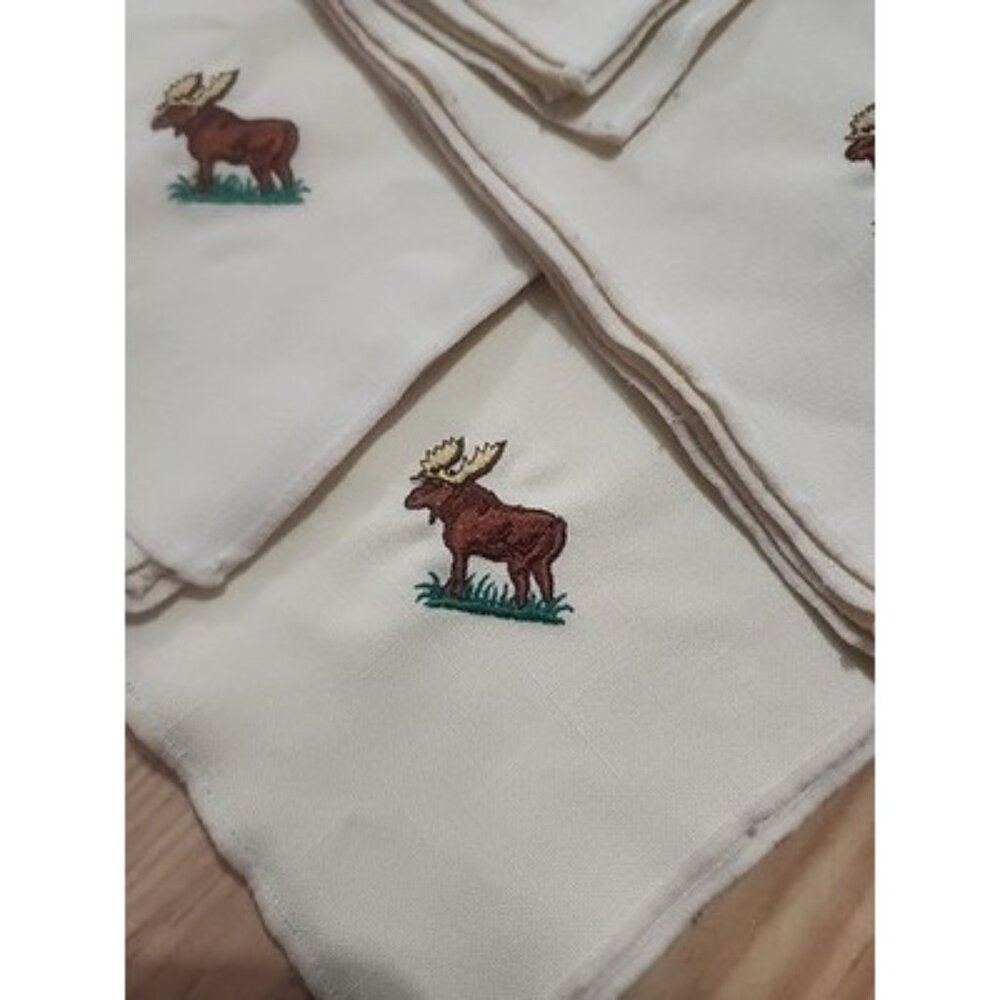 Set of 4 Vintage Fabric Napkins with Embroidered‎ Moose Cabin Lodge Cabin Decor